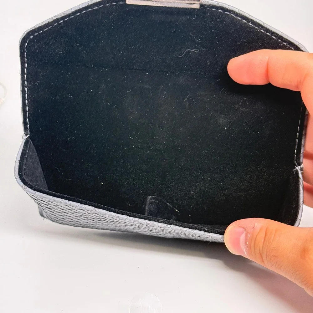 Cinzia‎ Blue Faux Snakeskin Eyeglass Case Magnetic Closure Envelope Style Case